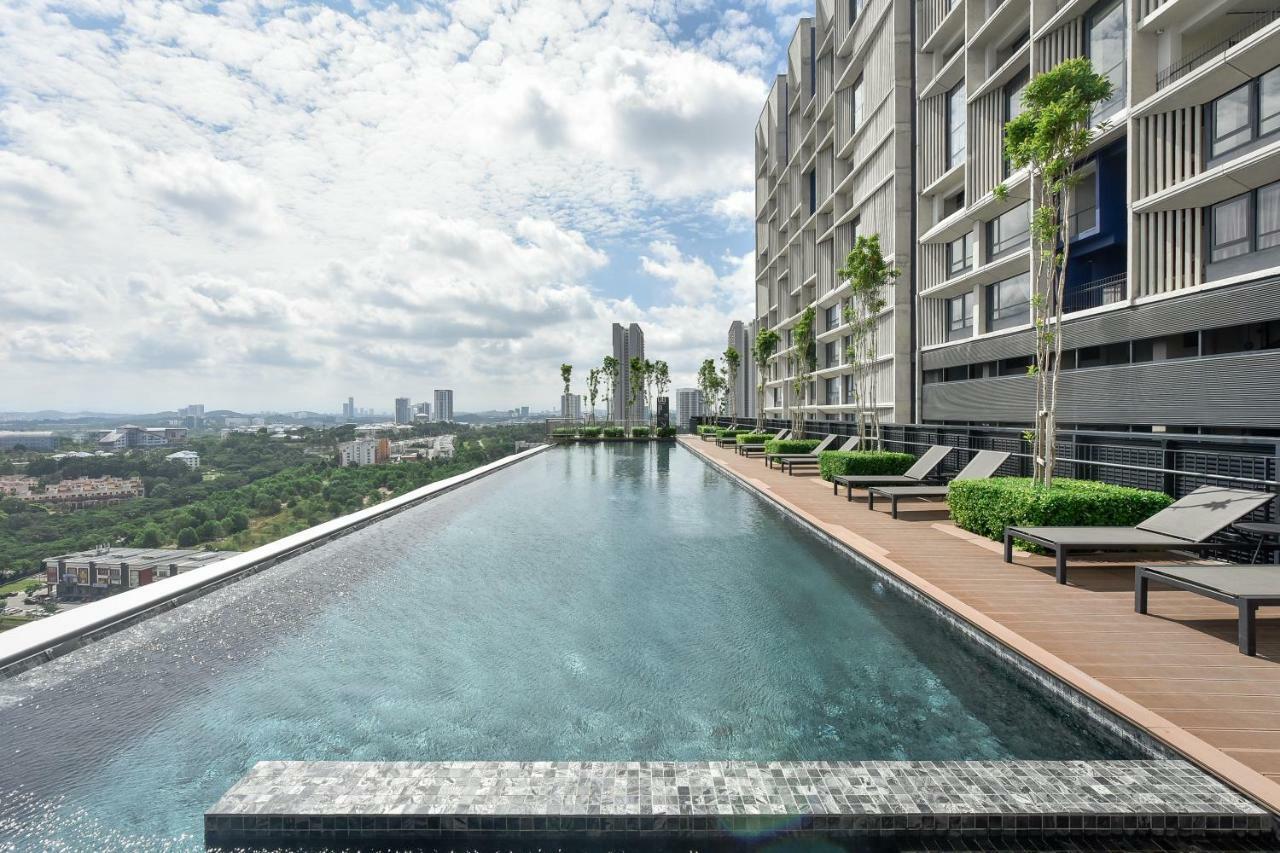 Tamarind Suites By Subhome Cyberjaya Exterior foto