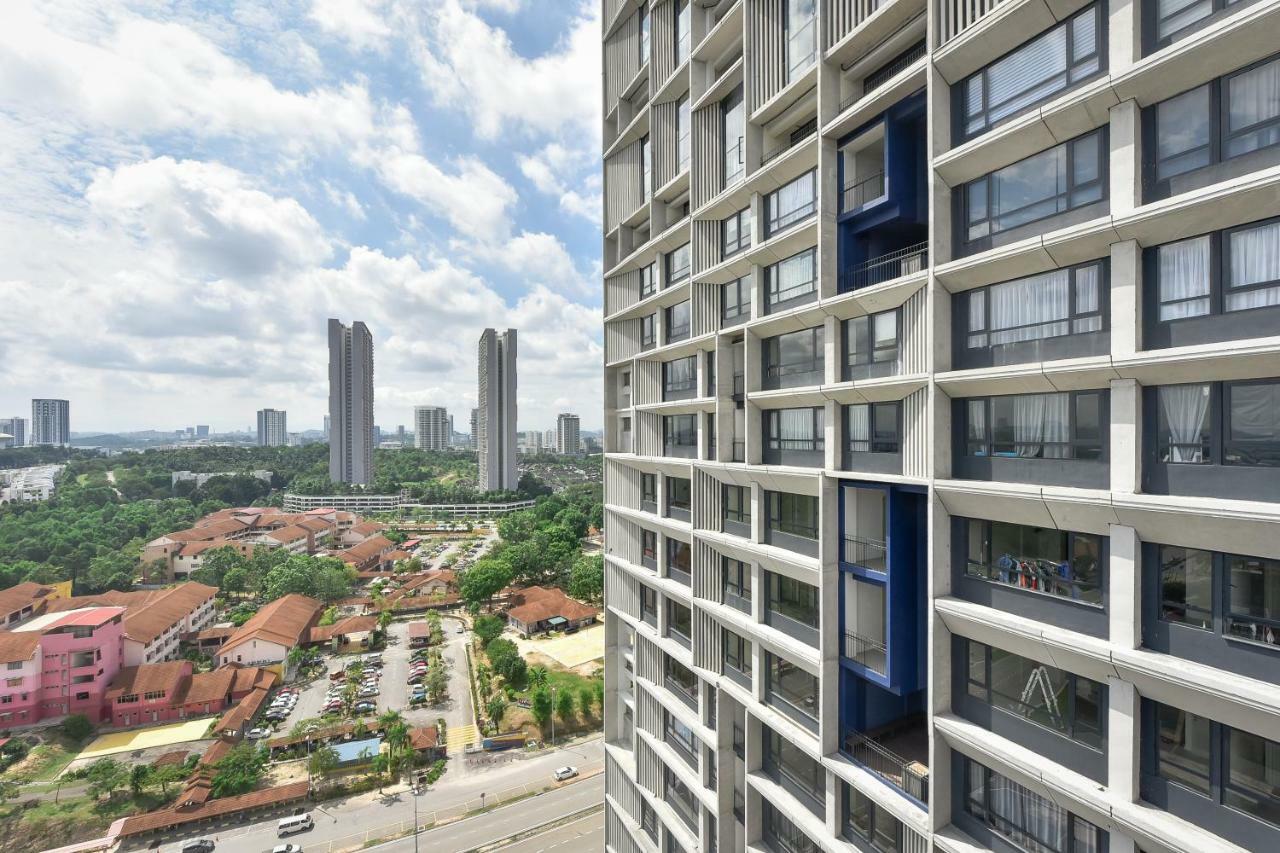 Tamarind Suites By Subhome Cyberjaya Exterior foto